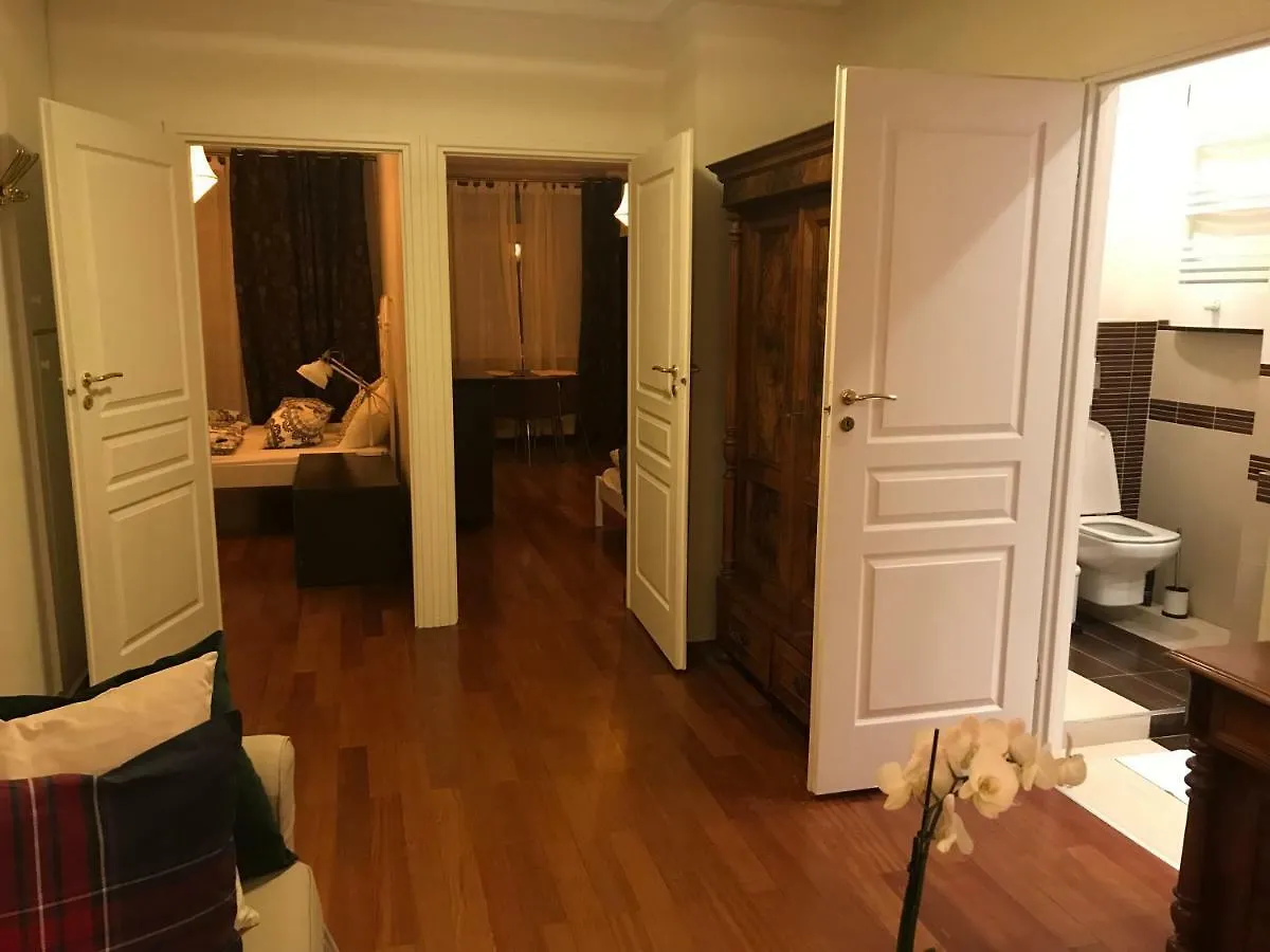 Apartament Stare Miasto Długa 8 Warszawa