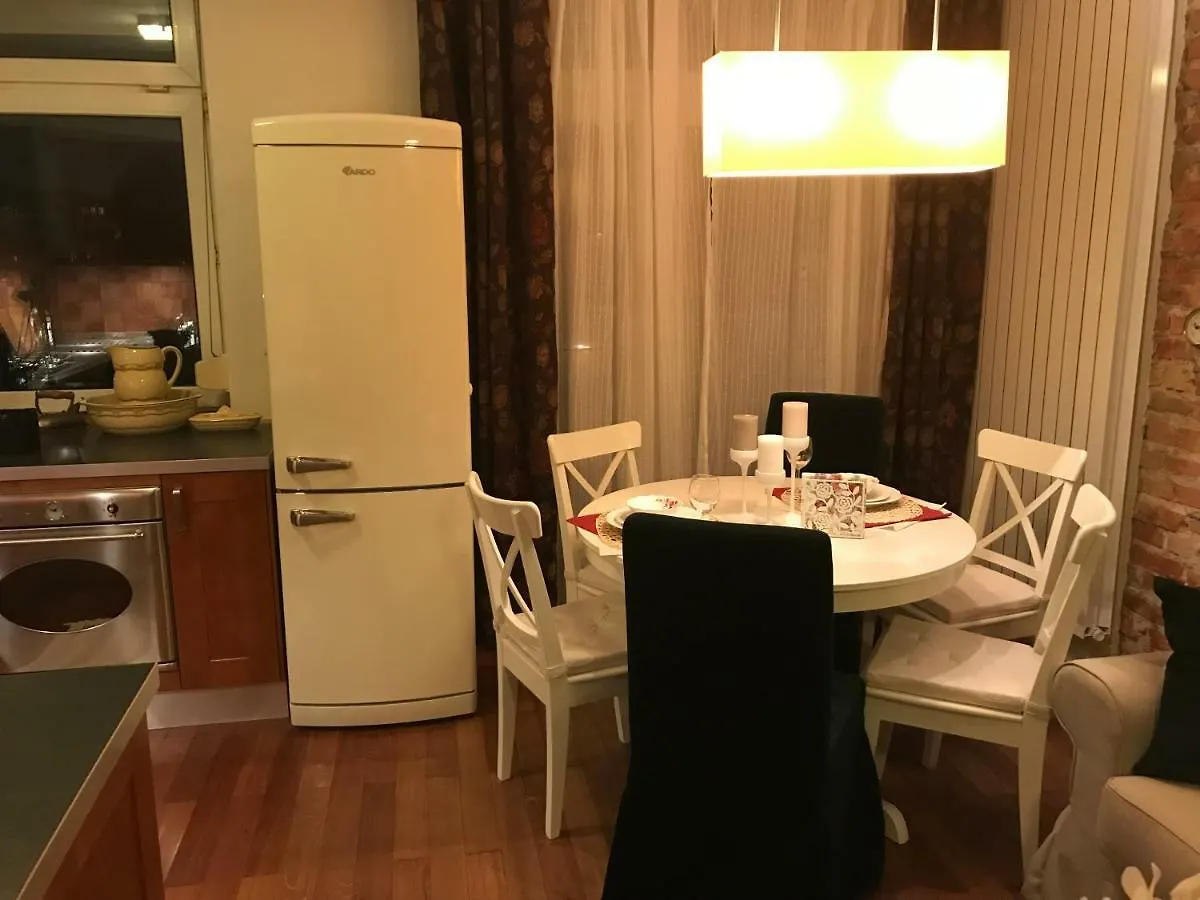 Apartament Stare Miasto Długa 8 Warszawa